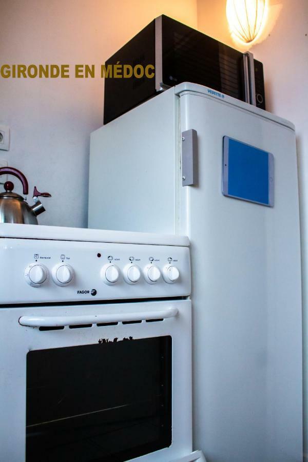 Bureaux Appartements Lesparre Medoc Buitenkant foto