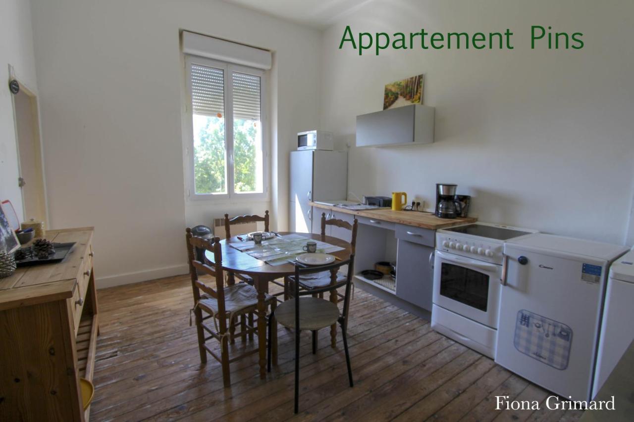 Bureaux Appartements Lesparre Medoc Buitenkant foto